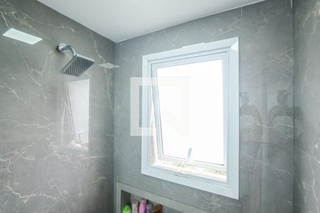 Apartamento à venda com 82m², 3 quartos e 2 vagasBanheiro da Suite