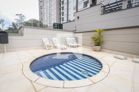 Apartamento à venda com 82m², 3 quartos e 2 vagasÁrea comum - Piscina