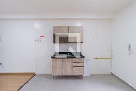 Sala e cozinha de apartamento para alugar com 1 quarto, 34m² em Centro, Osasco
