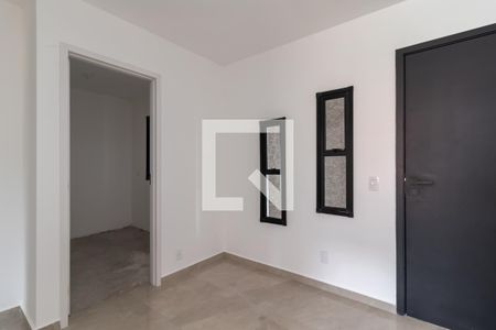Sala de apartamento para alugar com 2 quartos, 30m² em Guaiauna, São Paulo