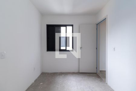 Quarto 1 de apartamento para alugar com 2 quartos, 30m² em Guaiauna, São Paulo
