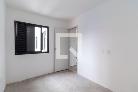 Quarto 1 de apartamento para alugar com 2 quartos, 30m² em Guaiauna, São Paulo