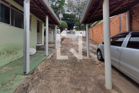 Casa à venda com 300m², 3 quartos e 1 vagaQuintal - Garagem