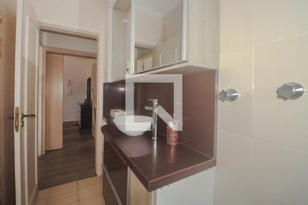Banheiro Social 2 de casa para alugar com 5 quartos, 1089m² em Jardim Itu, Porto Alegre