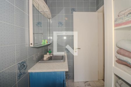 Casa para alugar com 1089m², 5 quartos e 3 vagas Casa para alugar com 1089m², 5 quartos e 3 vagasBanheiro da Suíte
