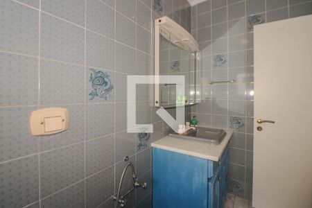 Casa para alugar com 1089m², 5 quartos e 3 vagas Casa para alugar com 1089m², 5 quartos e 3 vagasBanheiro da Suíte