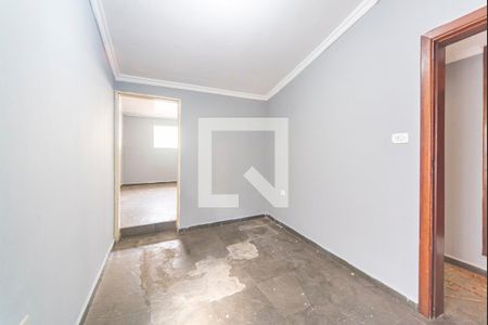 Casa à venda com 300m², 3 quartos e 2 vagasEscritório