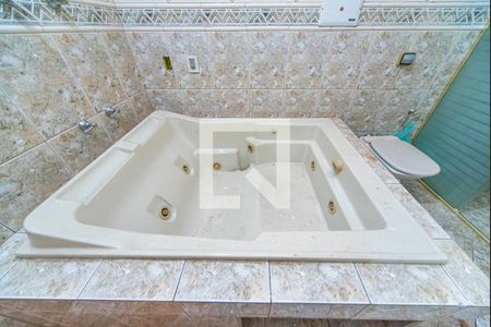 Casa à venda com 300m², 3 quartos e 2 vagasBanheiro do Quarto 3