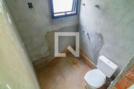 Casa à venda com 144m², 2 quartos e 2 vagasBanheiro da Suíte 2
