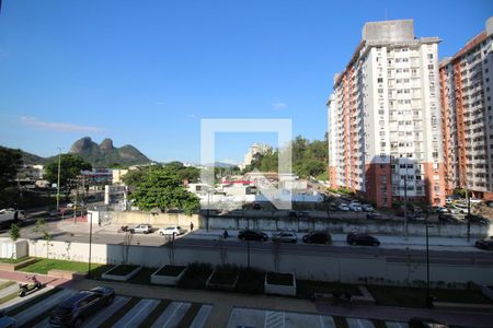 Vista de apartamento para alugar com 2 quartos, 44m² em Jacarepaguá, Rio de Janeiro