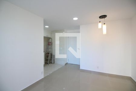 Sala de apartamento para alugar com 2 quartos, 44m² em Jacarepaguá, Rio de Janeiro