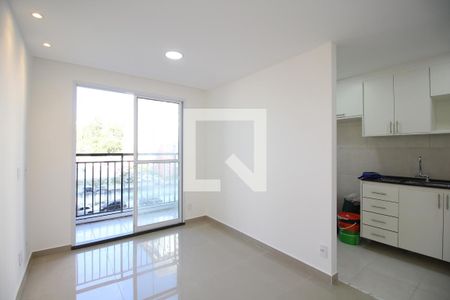 Sala de apartamento para alugar com 2 quartos, 44m² em Jacarepaguá, Rio de Janeiro