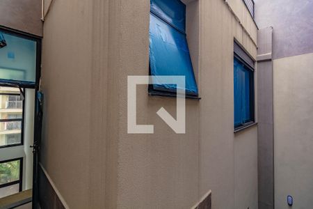 Casa à venda com 146m², 2 quartos e 2 vagas Casa à venda com 146m², 2 quartos e 2 vagasCorredor