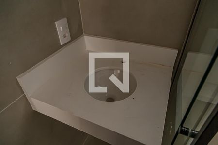 Casa de condomínio à venda com 148m², 2 quartos e 2 vagasBanheiro da Suíte 2 - Pia