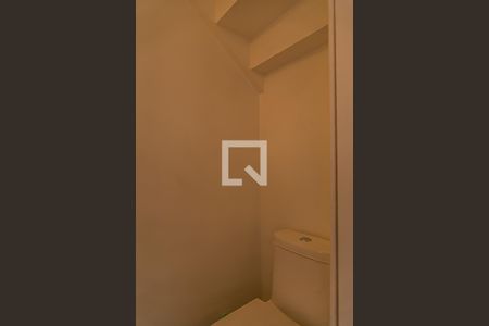 Casa de condomínio à venda com 148m², 2 quartos e 2 vagasLavabo