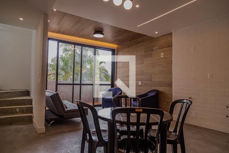 Sala/Cozinha de casa de condomínio à venda com 2 quartos, 148m² em Vila Alexandria, São Paulo