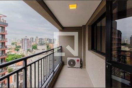 Studio à venda com 35m², 1 quarto e sem vaga Studio à venda com 35m², 1 quarto e sem vagaStudio/Varanda