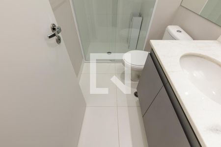 Banheiro de kitnet/studio à venda com 1 quarto, 27m² em Vila Buarque, São Paulo