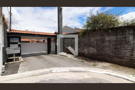 Casa de condomínio à venda com 89m², 2 quartos e 2 vagasFachada