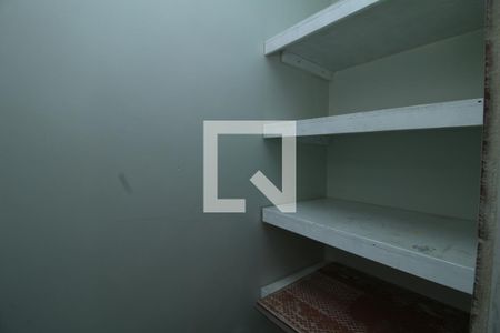 Apartamento à venda com 90m², 2 quartos e 2 vagasBanheiro de serviço