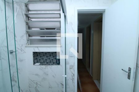 Apartamento à venda com 90m², 2 quartos e 2 vagasBanheiro