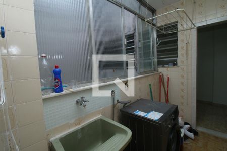 Apartamento à venda com 90m², 2 quartos e 2 vagasÁrea de Serviço