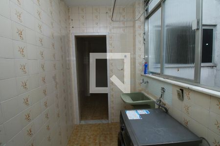 Apartamento à venda com 90m², 2 quartos e 2 vagasÁrea de Serviço