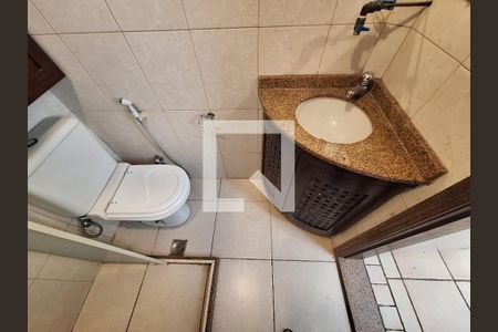 Apartamento à venda com 220m², 2 quartos e sem vagaBanheiro 