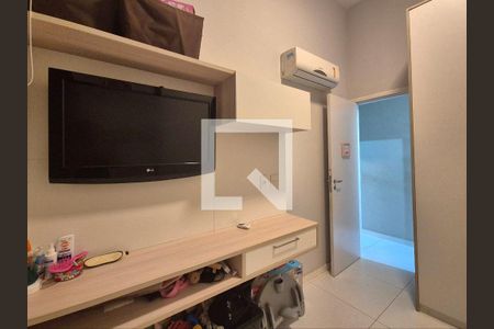 Apartamento à venda com 113m², 3 quartos e 2 vagasQuarto 2