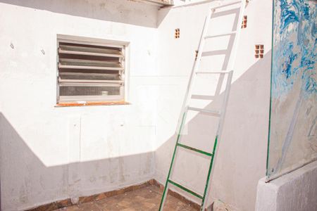 Casa à venda com 100m², 2 quartos e 1 vagaÁrea de Serviço