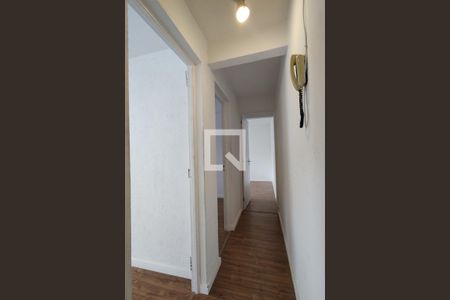 Corredor  de apartamento para alugar com 2 quartos, 50m² em Anil, Rio de Janeiro