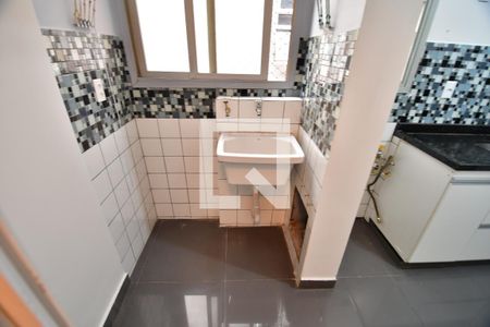 Apartamento à venda com 80m², 2 quartos e 1 vagaÁrea de Serviço