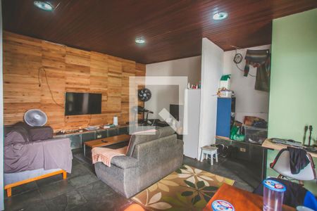 Casa para alugar com 220m², 4 quartos e 4 vagasEdicola