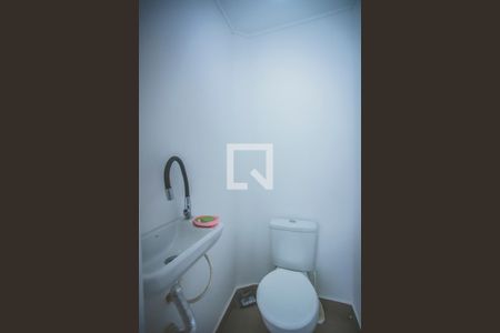 Casa para alugar com 220m², 4 quartos e 4 vagasLavabo