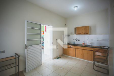 Casa para alugar com 220m², 4 quartos e 4 vagasCozinha