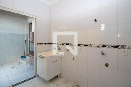 Casa para alugar com 150m², 2 quartos e 2 vagas Casa para alugar com 150m², 2 quartos e 2 vagasÁrea de Serviço