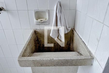 Apartamento para alugar com 68m², 2 quartos e 1 vagaÁrea de Serviço