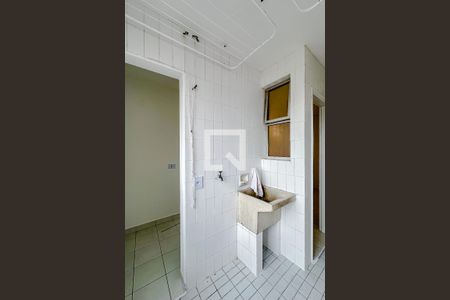 Apartamento para alugar com 68m², 2 quartos e 1 vagaÁrea de Serviço