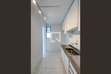 Apartamento para alugar com 68m², 2 quartos e 1 vagaCozinha
