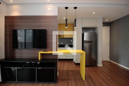 Sala  de apartamento para alugar com 1 quarto, 68m² em Pinheiros, São Paulo