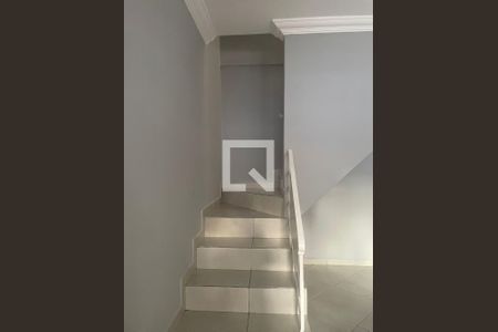Casa à venda com 132m², 3 quartos e 2 vagasSala