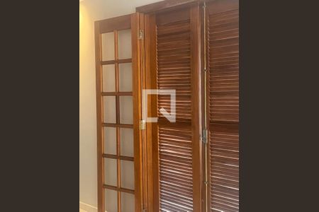 Casa à venda com 132m², 3 quartos e 2 vagasQuarto