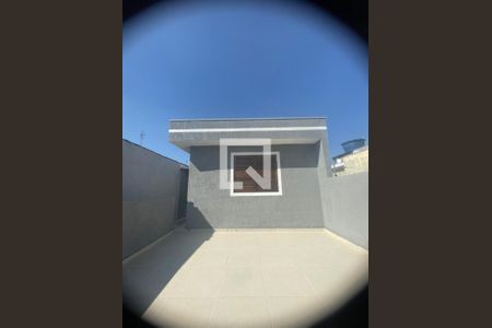 Área Externa de casa à venda com 3 quartos, 132m² em Jardim Soraia, São Paulo