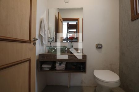 Casa à venda com 245m², 3 quartos e 4 vagasLavabo