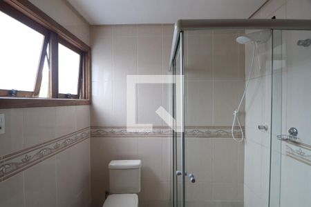 Casa à venda com 245m², 3 quartos e 4 vagasBanheiro da Suíte