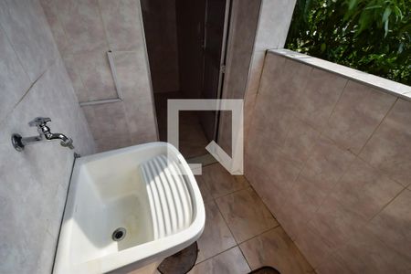 Casa de condomínio para alugar com 66m², 2 quartos e sem vaga Casa de condomínio para alugar com 66m², 2 quartos e sem vagaÁrea de Serviço