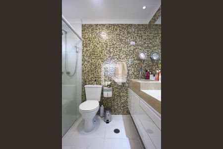 Apartamento à venda com 120m², 4 quartos e 3 vagasBanheiro da Suíte 1