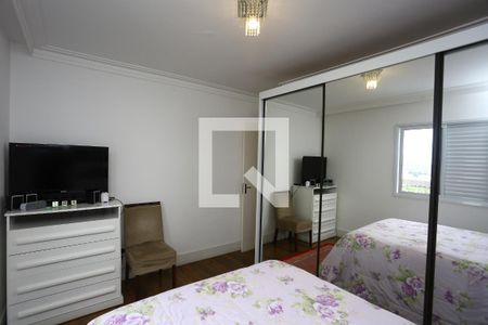 Apartamento à venda com 120m², 4 quartos e 3 vagasquarto 2