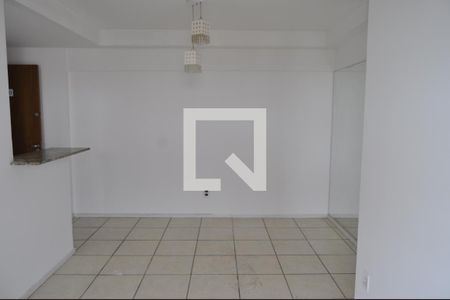Sala de apartamento para alugar com 2 quartos, 52m² em Del Castilho, Rio de Janeiro