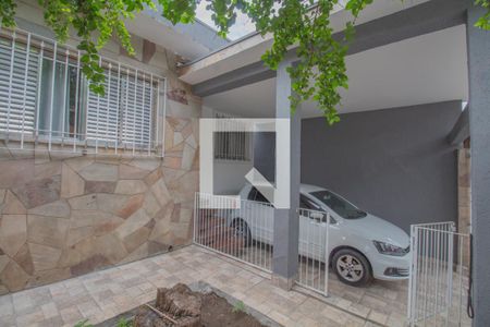 Casa à venda com 300m², 3 quartos e 3 vagas Casa à venda com 300m², 3 quartos e 3 vagasÁrea comum